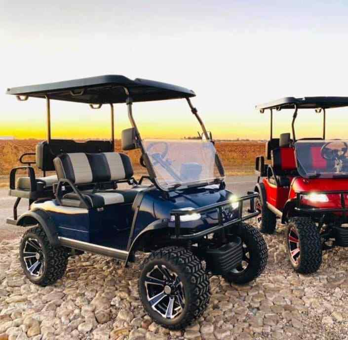 Electric vs. Gas Golf Carts: What's the Difference?