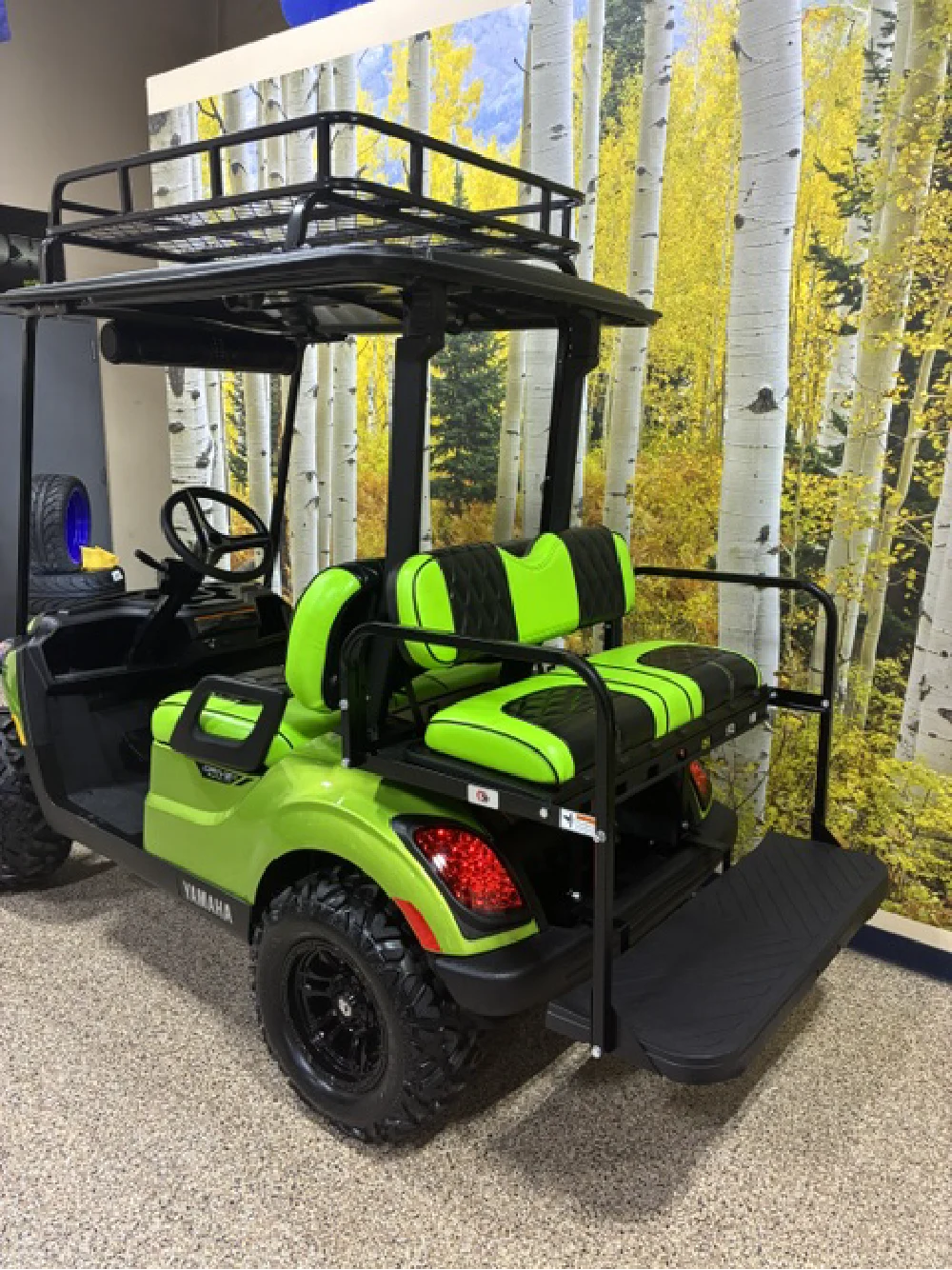 2019 Yamaha YDRA EFI Peridot Green - Image 3