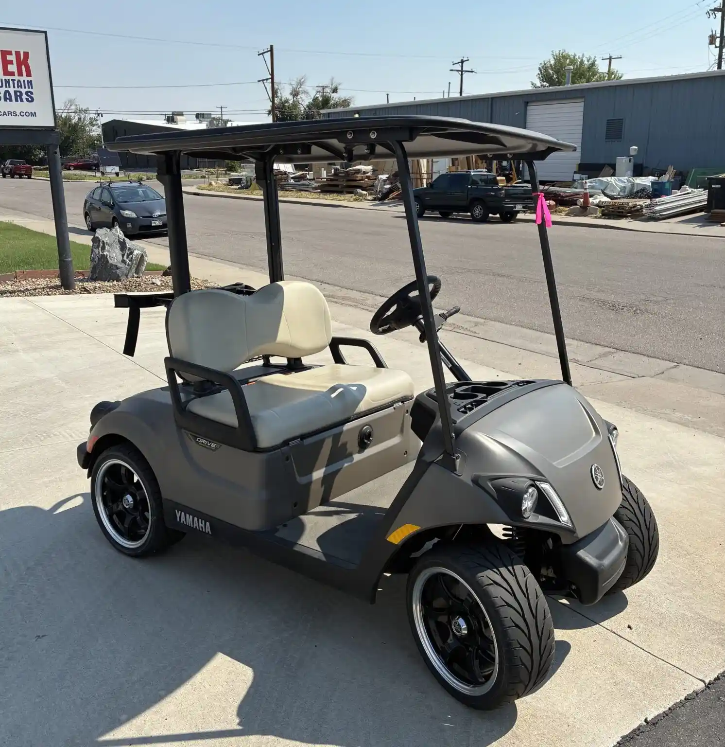 2024 Yamaha AC Lead Acid Electric Titan Matte